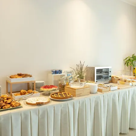 Отель Hotel Rimini Garden