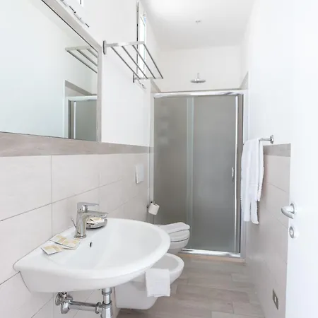 Hotel Rimini Garden Отель Римини